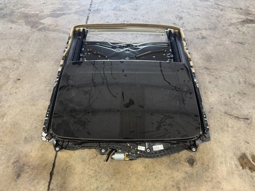 2017 - 2023 OEM BMW G30 530i 540i PANORAMIC SUNROOF GLASS FRAME MOTORS