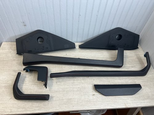 22-24 OEM FORD EXPEDITION DASH BOARD TRIM PANEL SET BLACK ONYX - RED STICHES